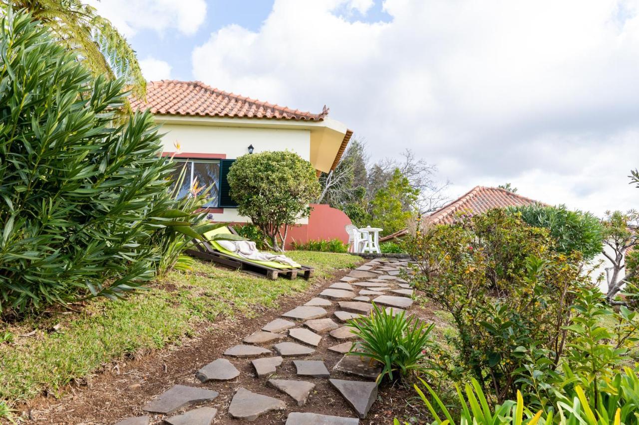 Bungalows Do Amparo Ponta do Pargo Exterior photo